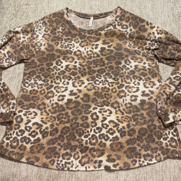 3X (2x) Now and forever fleece leopard print comfy pullover top long sleeve - Picture 1 of 5